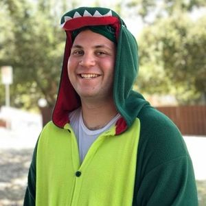 Meet your Posher, Brandon